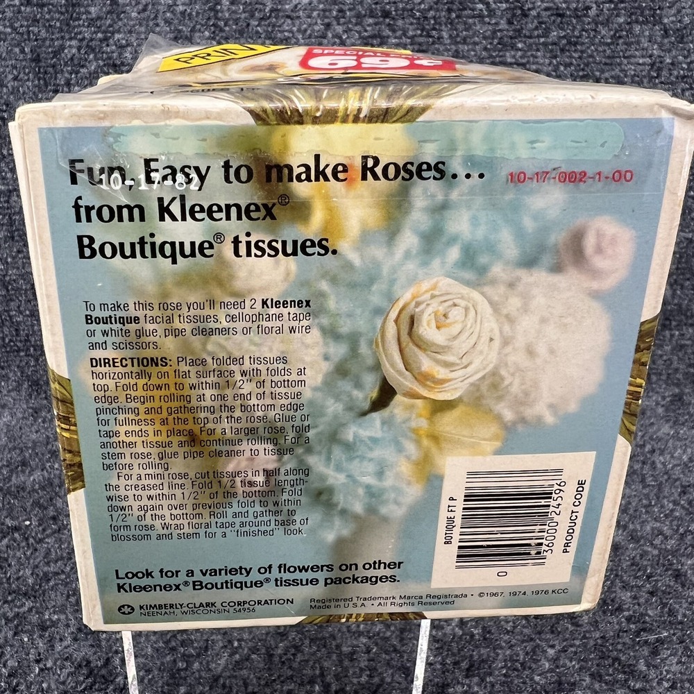 VTG 1976 -1982 Kleenex Boutique Prints Tissues Yellow Gold Floral Box 125 2-Ply - Picture 7 of 10